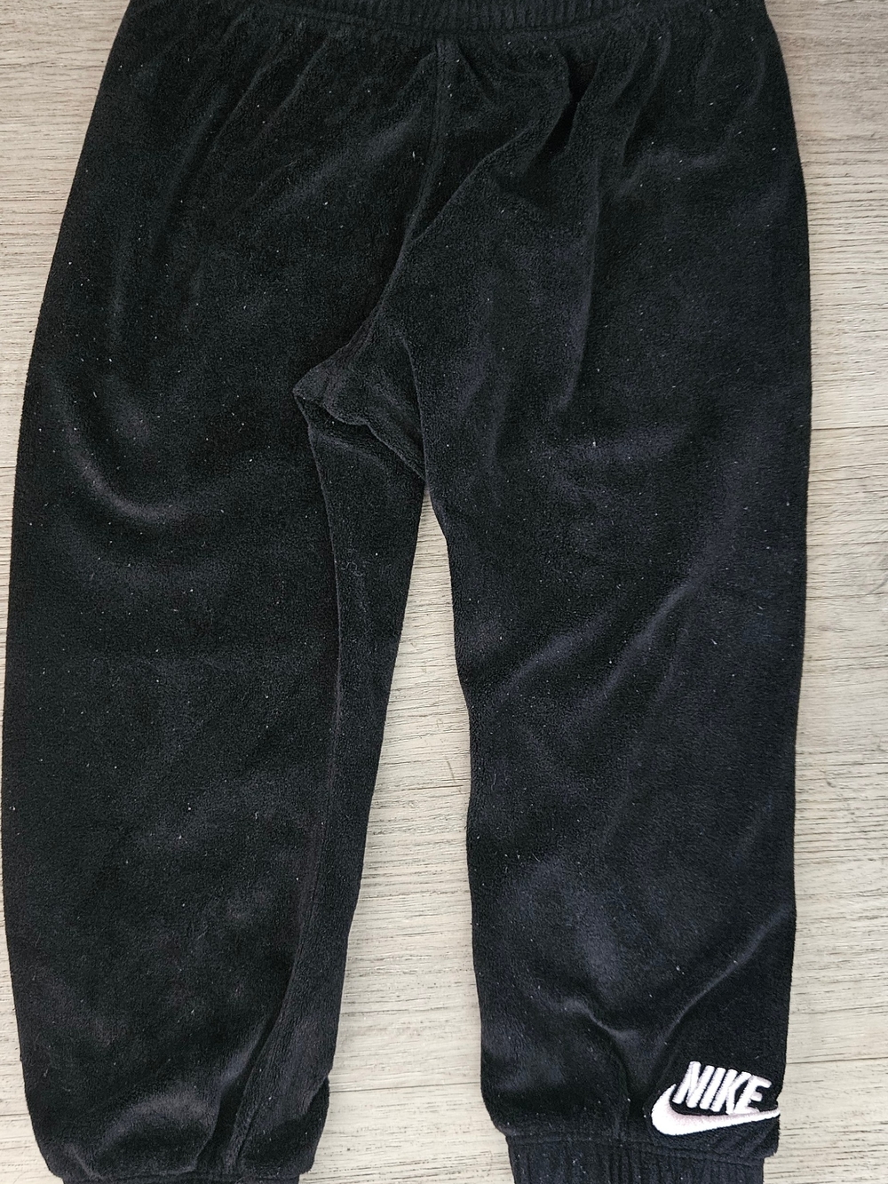 2T- Hello Kitty Light Pink Leggings & Nike Pants - Picture 6 of 8